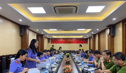 Viện KSND các quận Hoàng Mai, Thanh Xuân trực tiếp kiểm sát tại Nhà tạm...